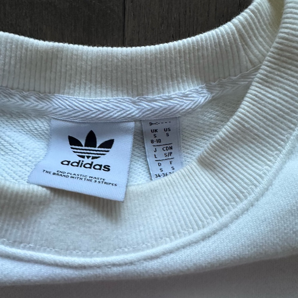 Adidas Women's Classic White Sweatshirt - Picture 6 of 6